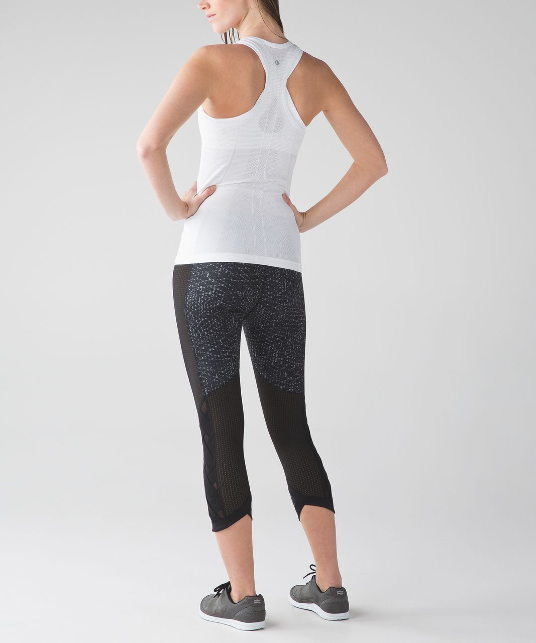 lululemon var city crop