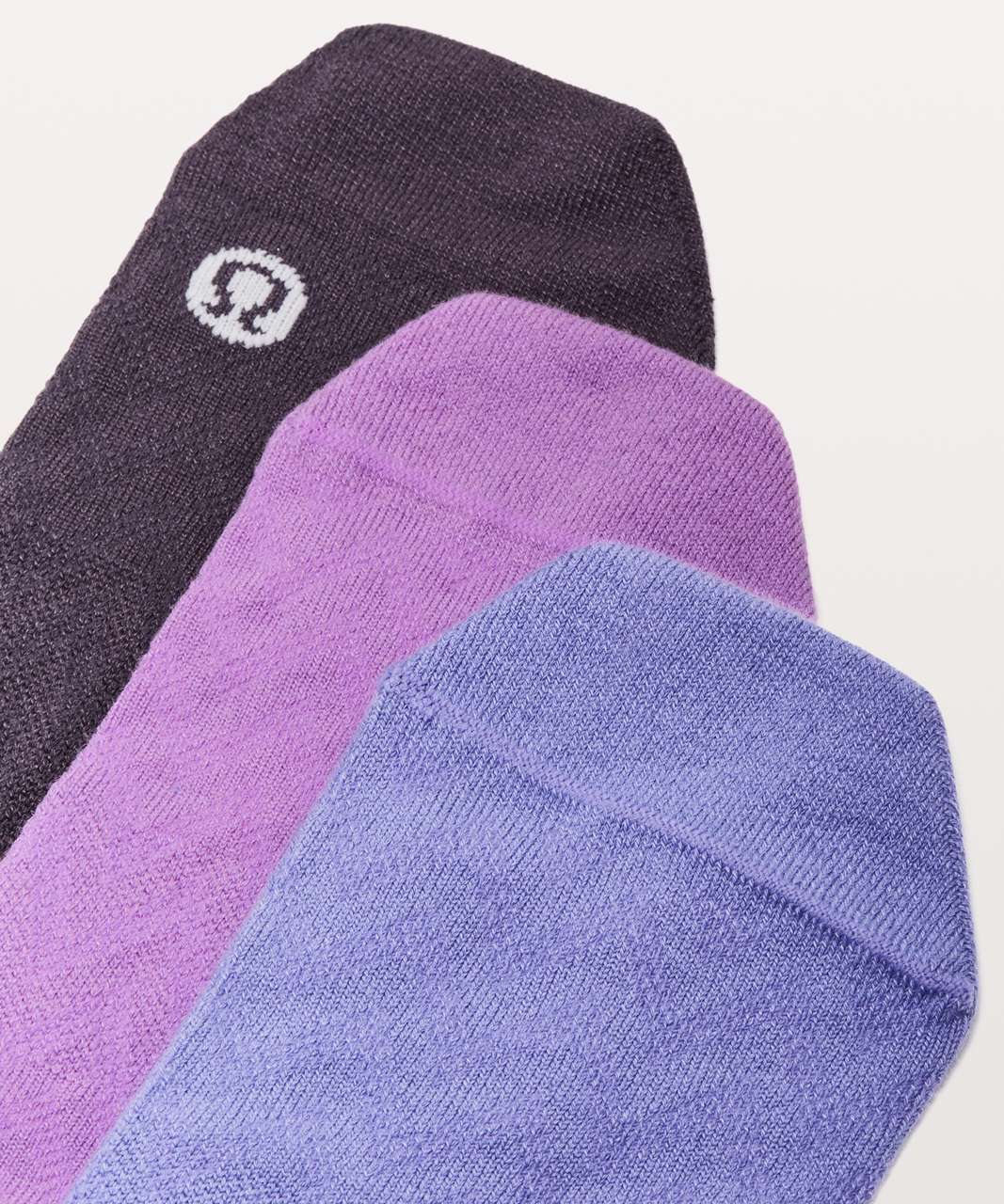 Lululemon On The Fly Sock *3-Pack - Purple Blossom / Solar Purple / Cyber