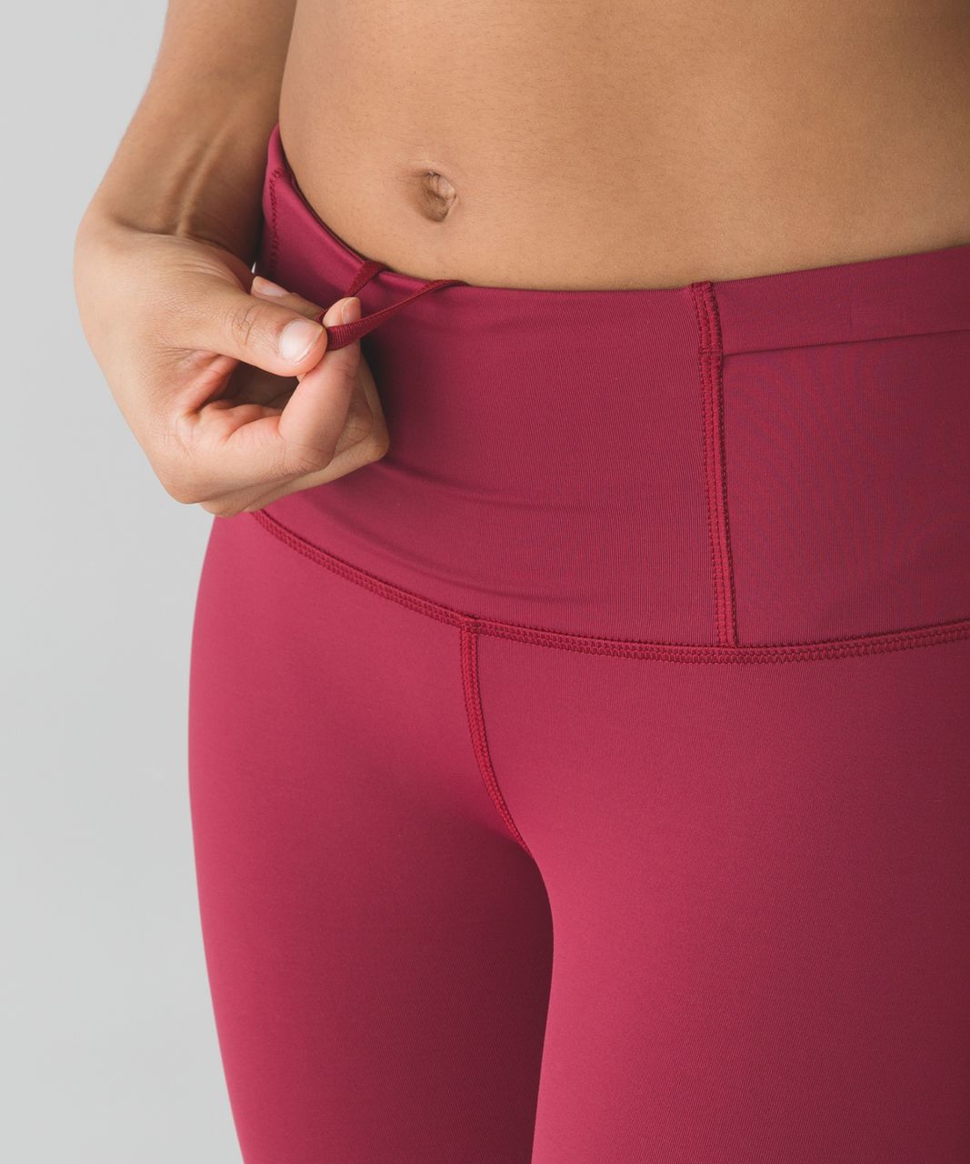 Lululemon Run With The Sun Crop - Rosewood