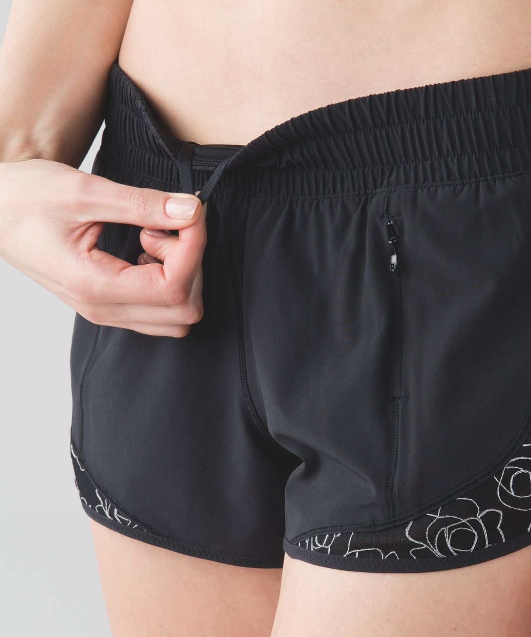 Lululemon Lucent Short - Black