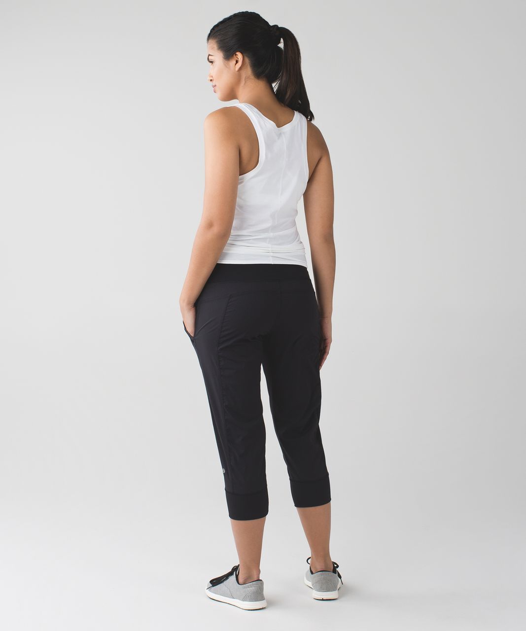 lululemon in flux crop