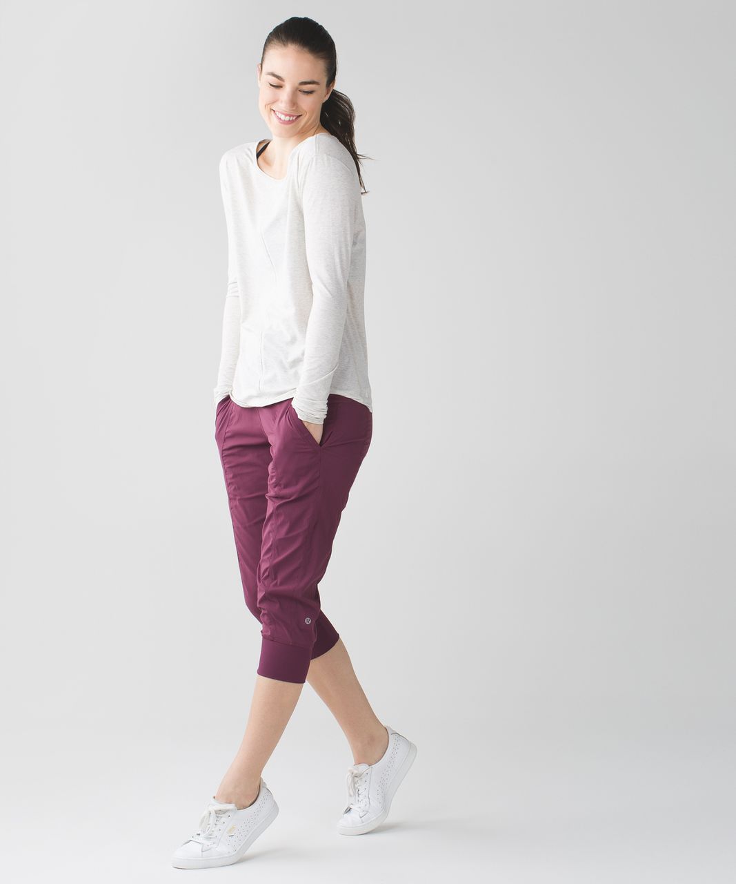 Lululemon In Flux Crop - Red Grape