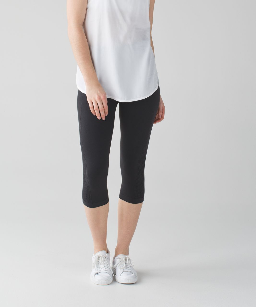 Lululemon Flow & Go Crop - Black