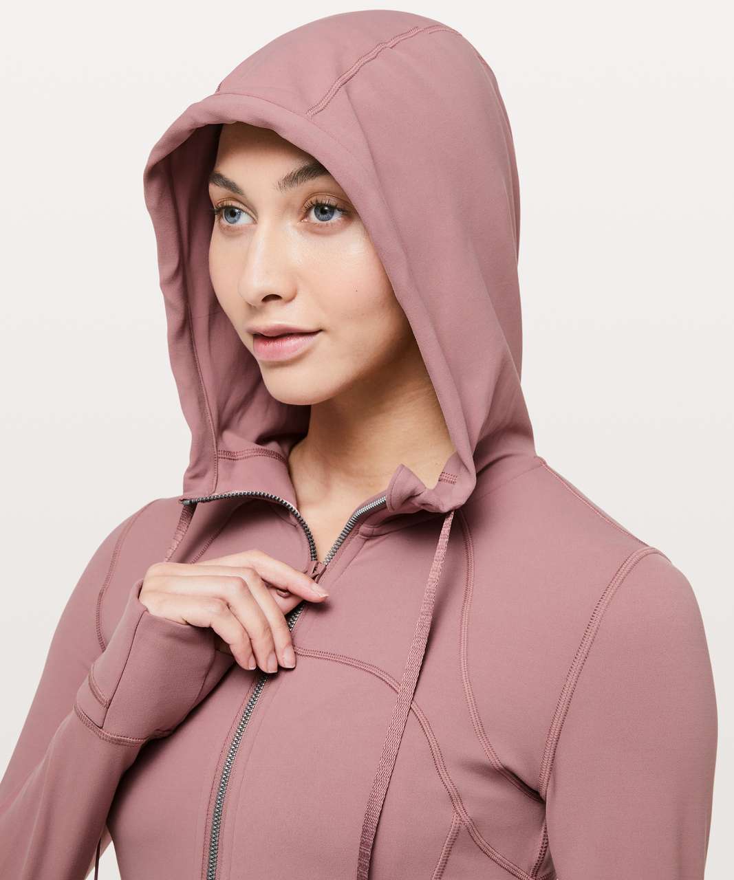 First time posting in here! Wearing hooded define jacket in pink bliss (6)  and mini heathered herringbone aligns (6) : r/lululemon