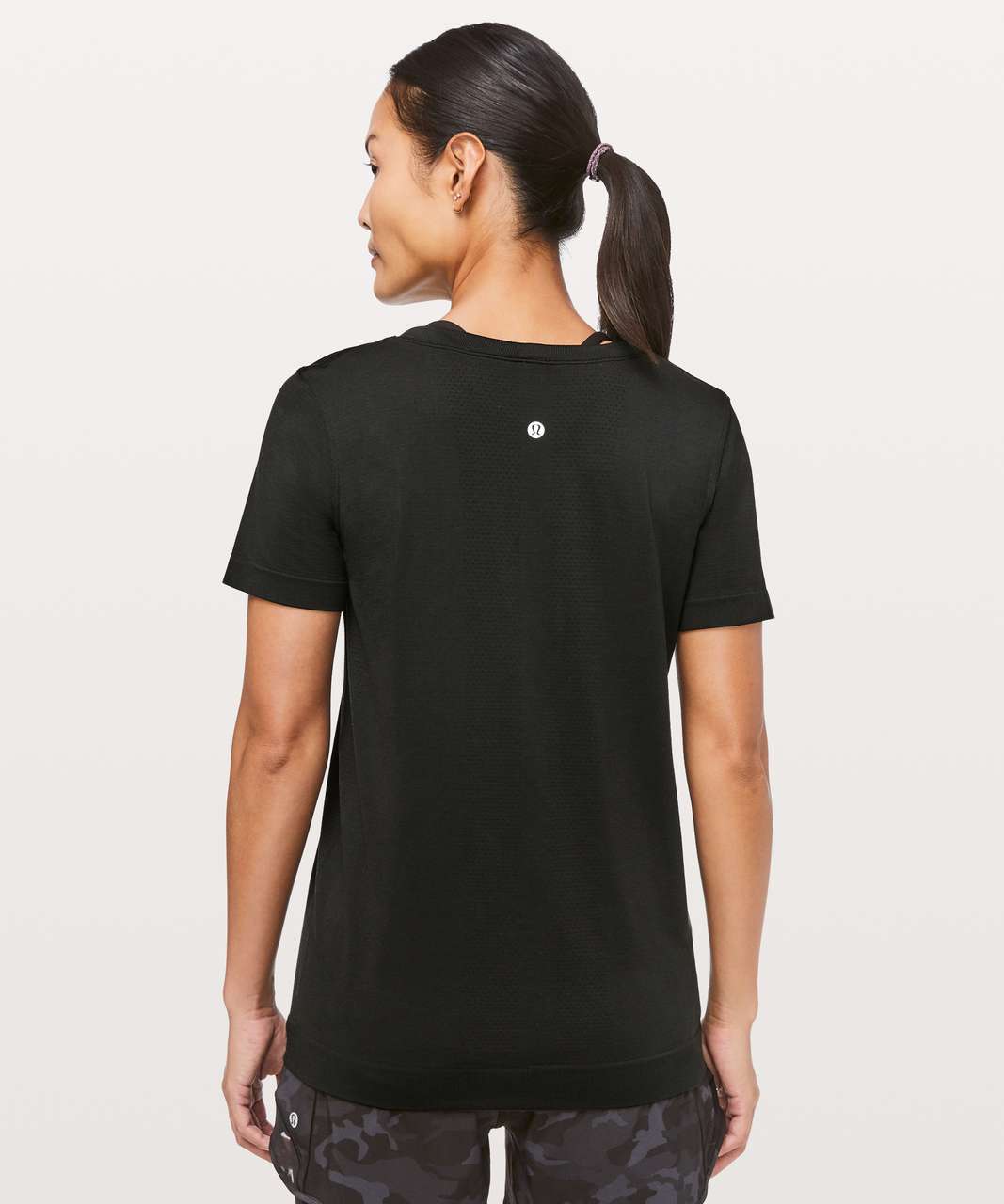 Lululemon Swiftly Tech Short Sleeve (Breeze) *Relaxed Fit - Black / Black (Second Release)