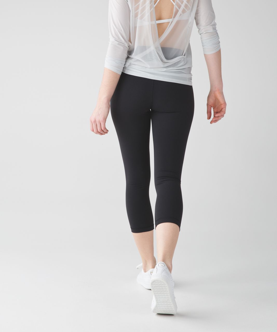 Lululemon Wunder Under Crop (Hi-Rise) - Black