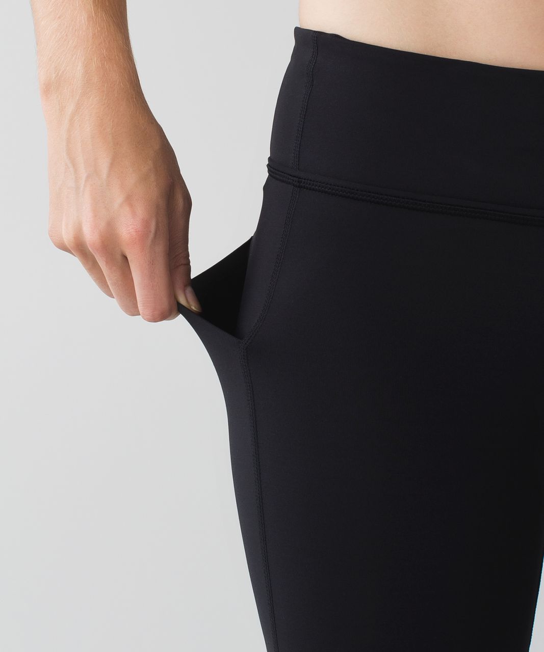 Lululemon [] Pace Rival Crop in Black/ Miss Mosaic Black Size US 2 - $25 -  From Melissa