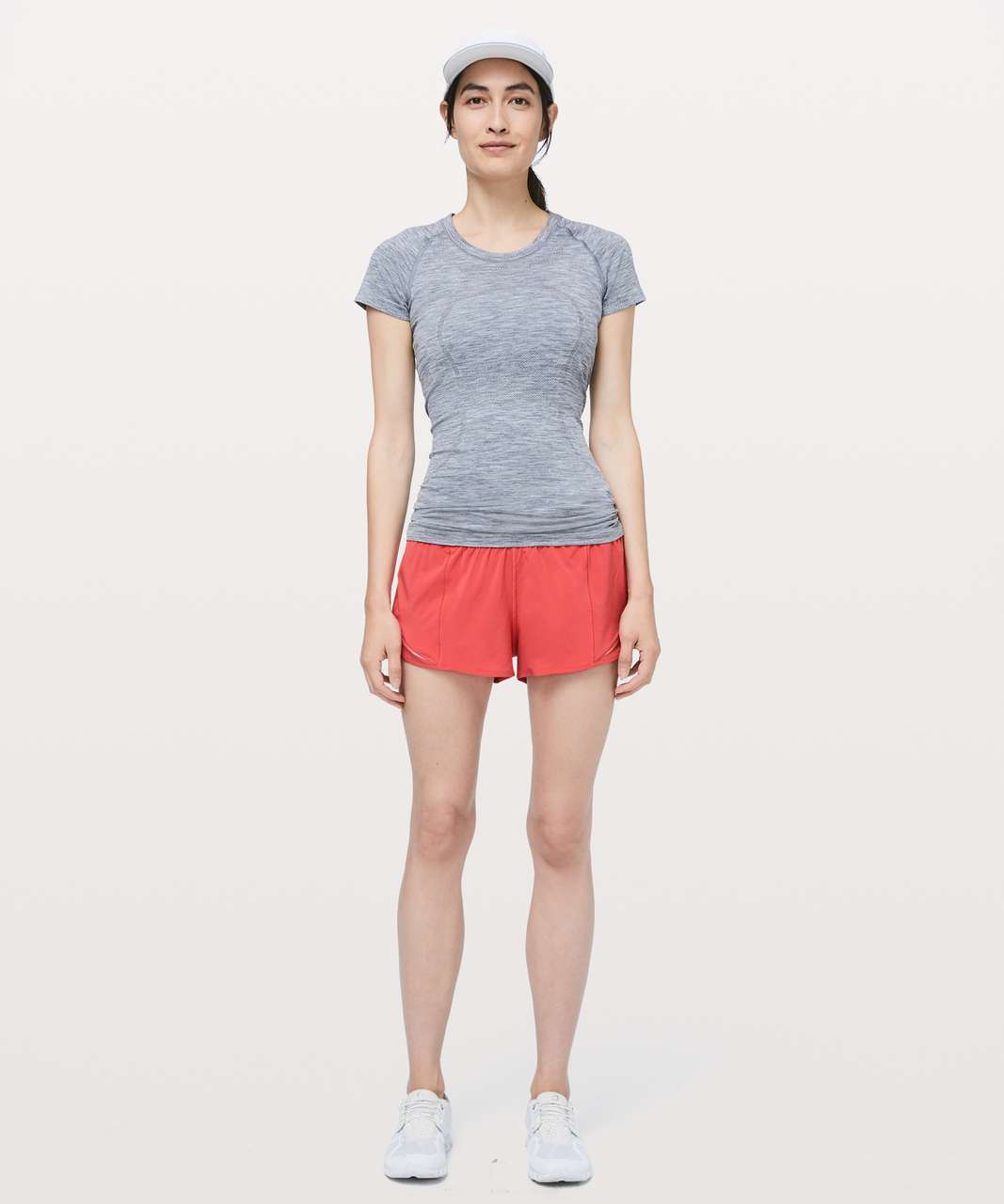 Lululemon Hotty Hot Short *High-Rise 2.5" - Poppy Coral