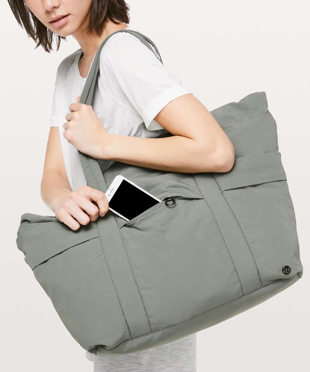 Lululemon On My Level Duffel *30L - Grey Sage