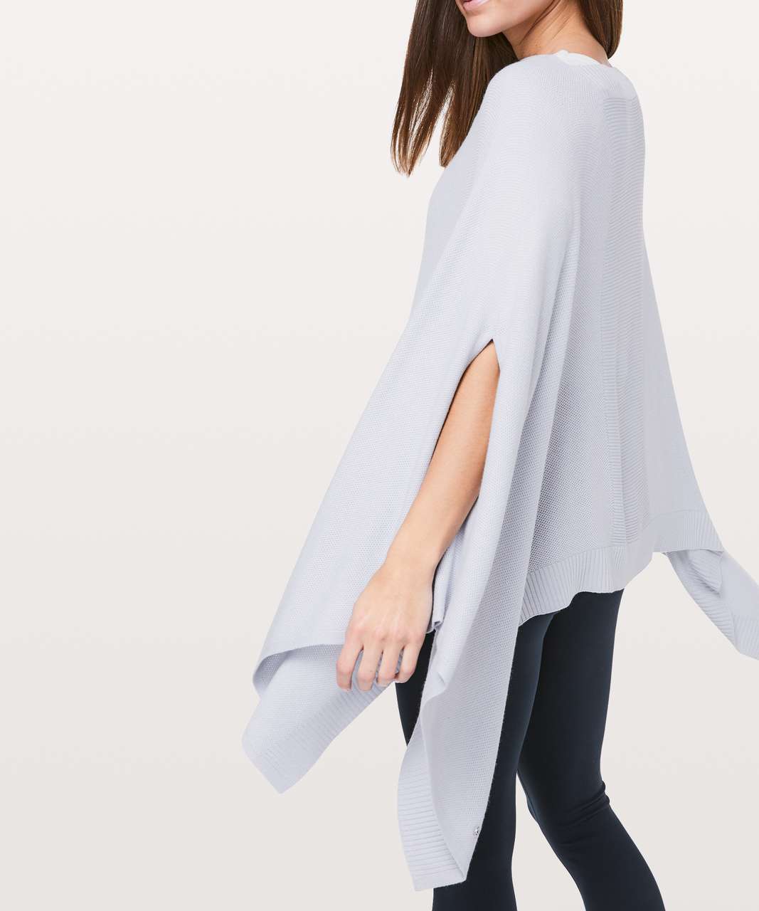 Lululemon Forward Flow Cape - Silver Fox / Alpine White