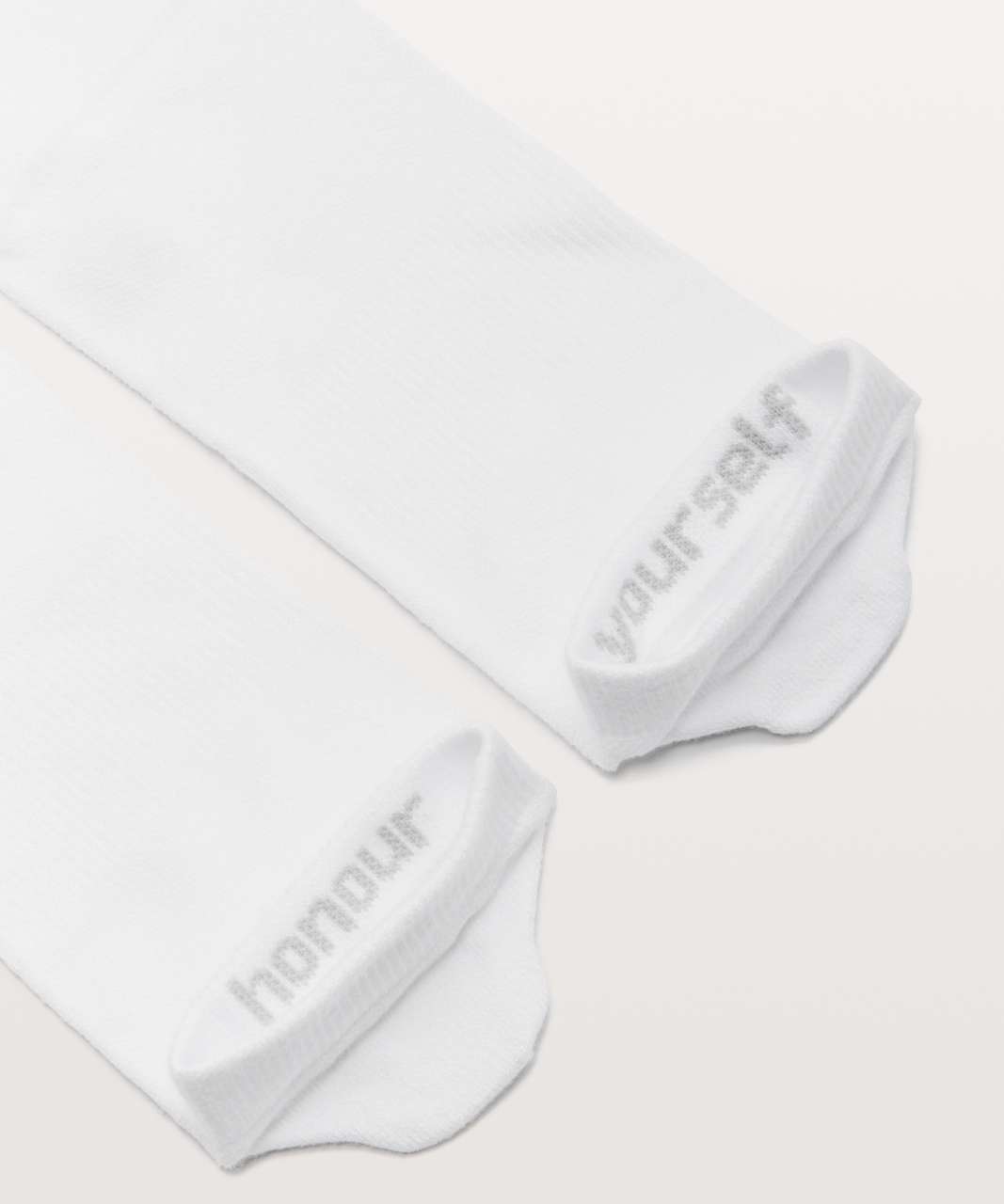 Lululemon On The Fly Sock *3-Pack - White