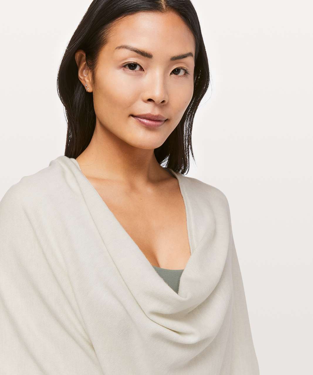 Lululemon Free To Coast Wrap - Heathered Dove Grey