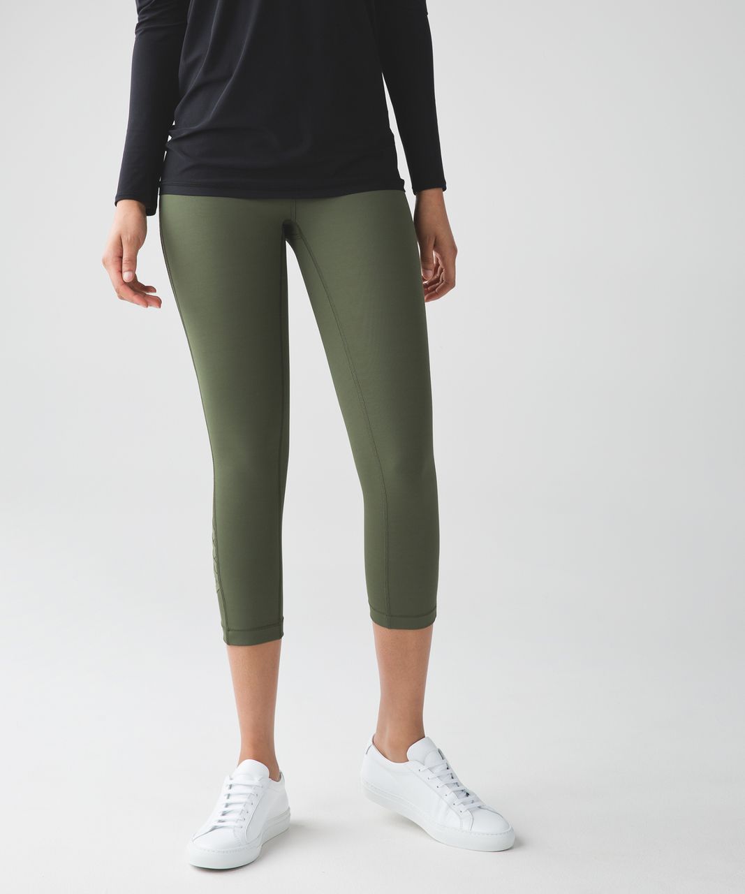 lululemon minimalist crop