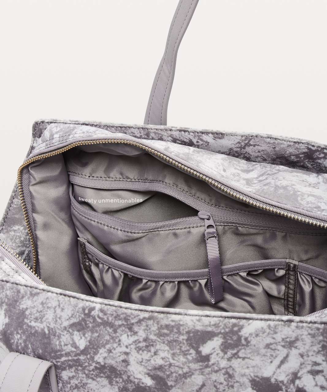 Lululemon Go Getter Bag *Heatproof Pocket 26L - Washed Marble Alpine White Silverscreen / Silverscreen