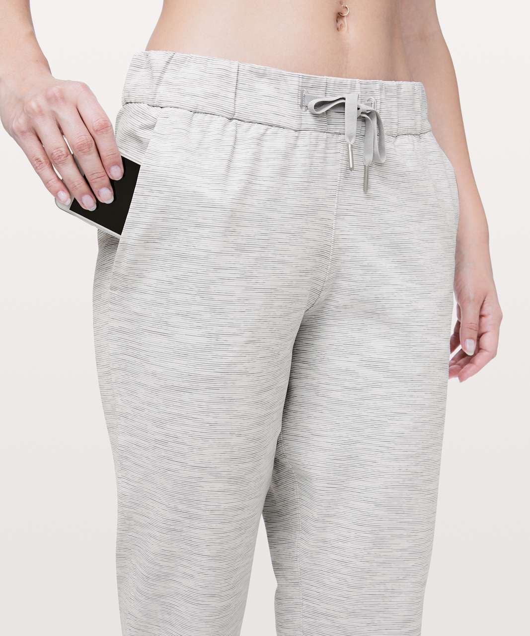 Lululemon On The Fly Crop *23 - Black (Second Release) - lulu