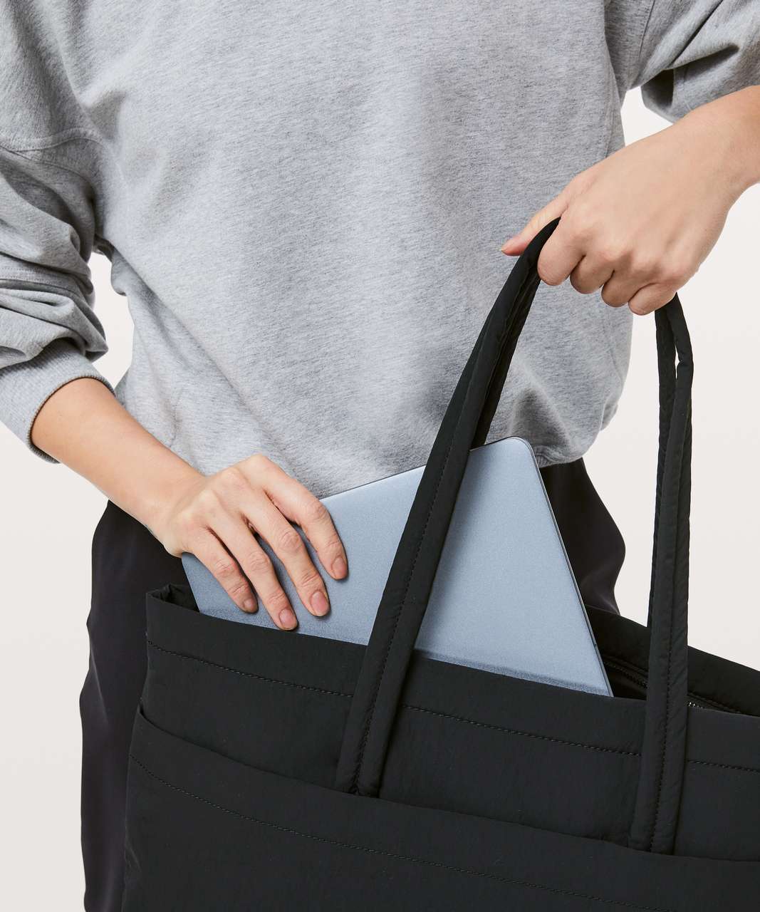 Lululemon On My Level Tote Review Men