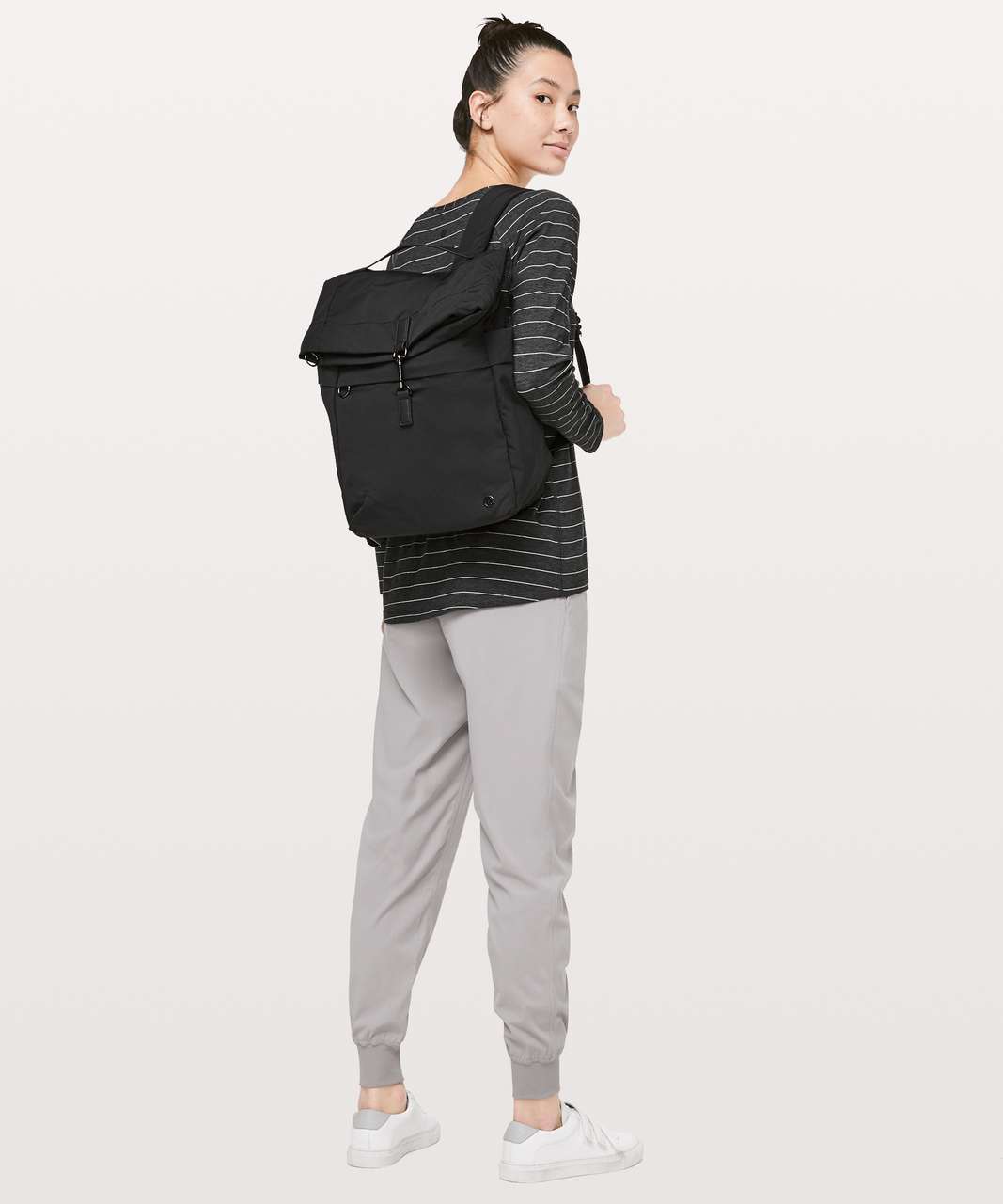 lululemon cross paths rucksack