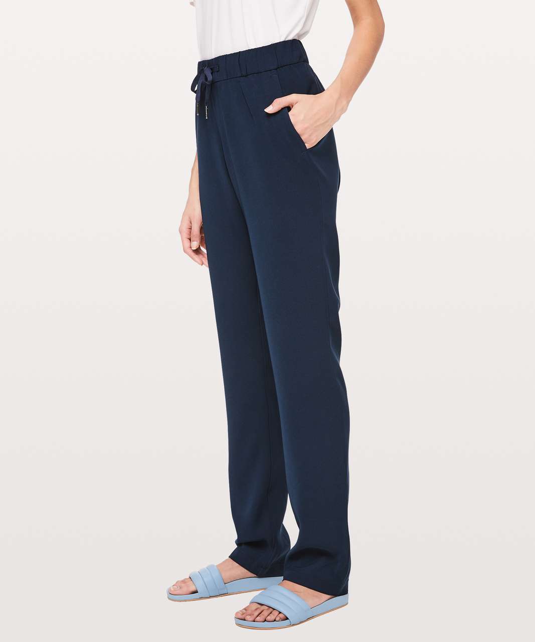 Lululemon On The Fly Wide-leg Pant In True Navy