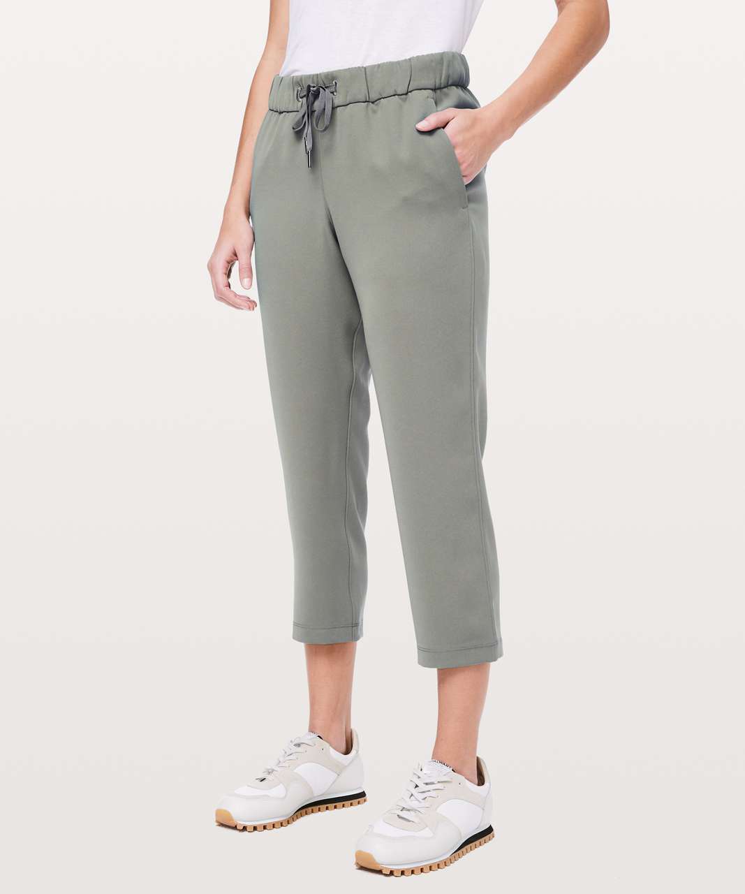 Lululemon On The Fly Crop *Woven 23" - Grey Sage