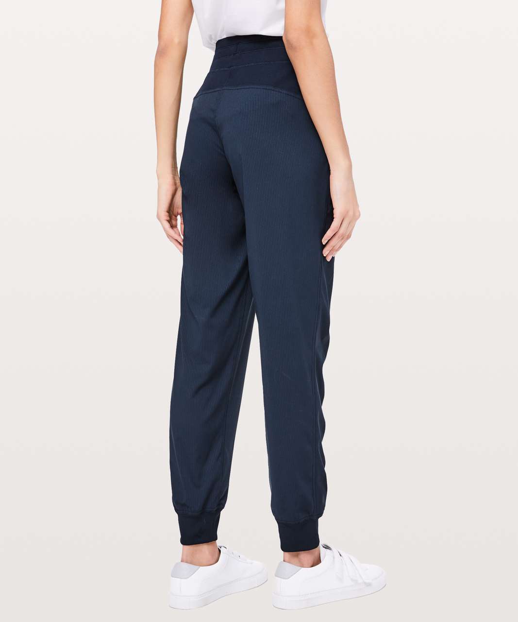 Lululemon Dance Studio Jogger size 8 Purple - $65 (39% Off Retail) - From  Sophia