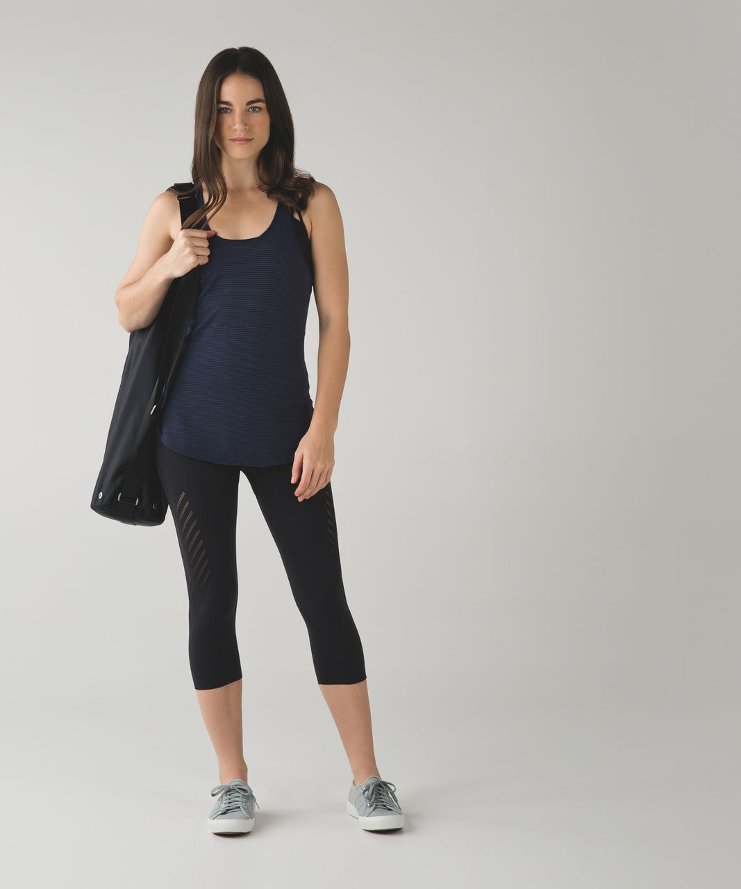 Lululemon Enlighten Crop - Black