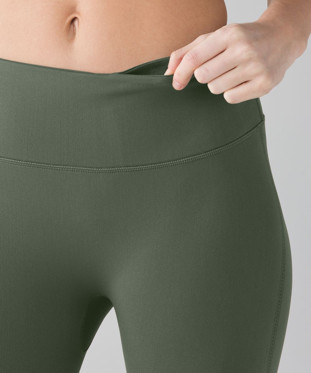 Lululemon Enlighten Crop - Fatigue Green