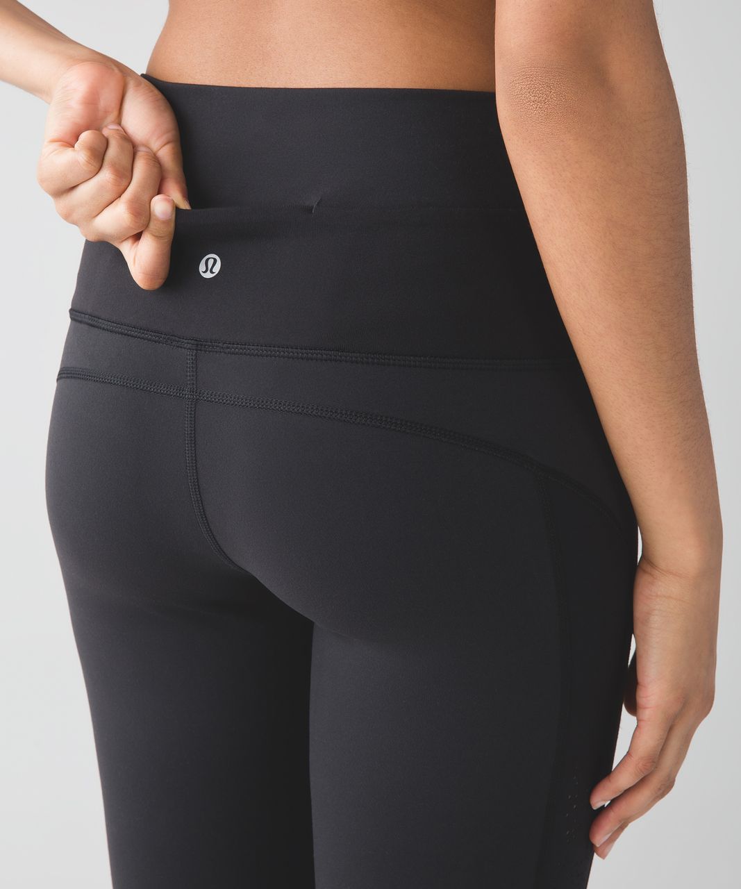 Lululemon Beyond Boundaries Crop - Black