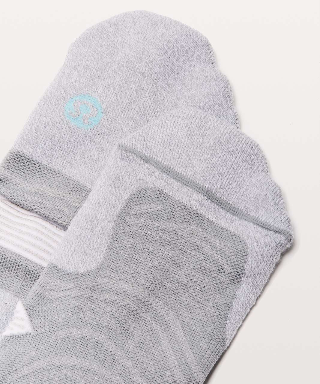 Lululemon Speed Sock *Silver - Light Cast / White