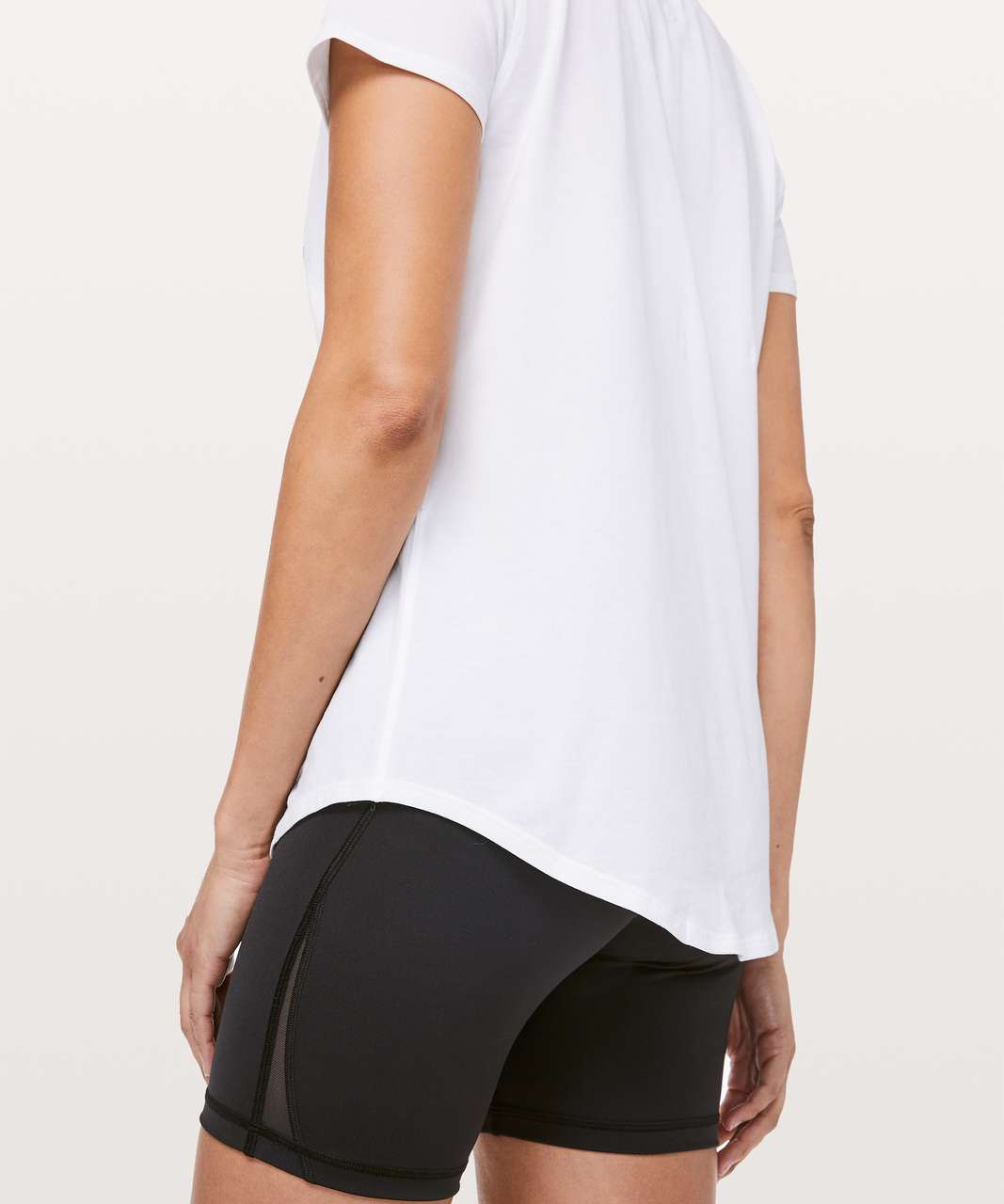 lululemon discount international women's day