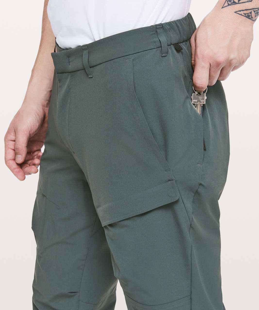 lululemon mens cargo pants