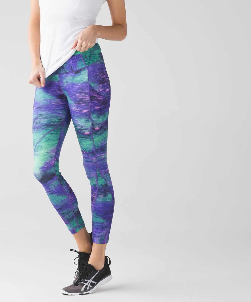 Lululemon Time to Shine Tight - Rio Nights Multi