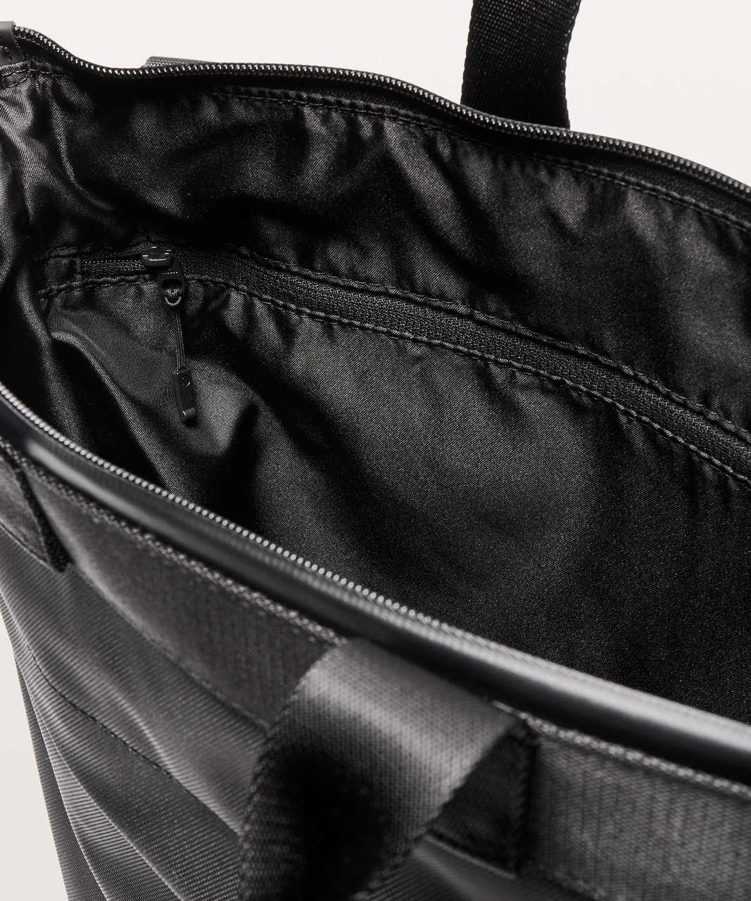 Lululemon Commission Bag *20L - Black