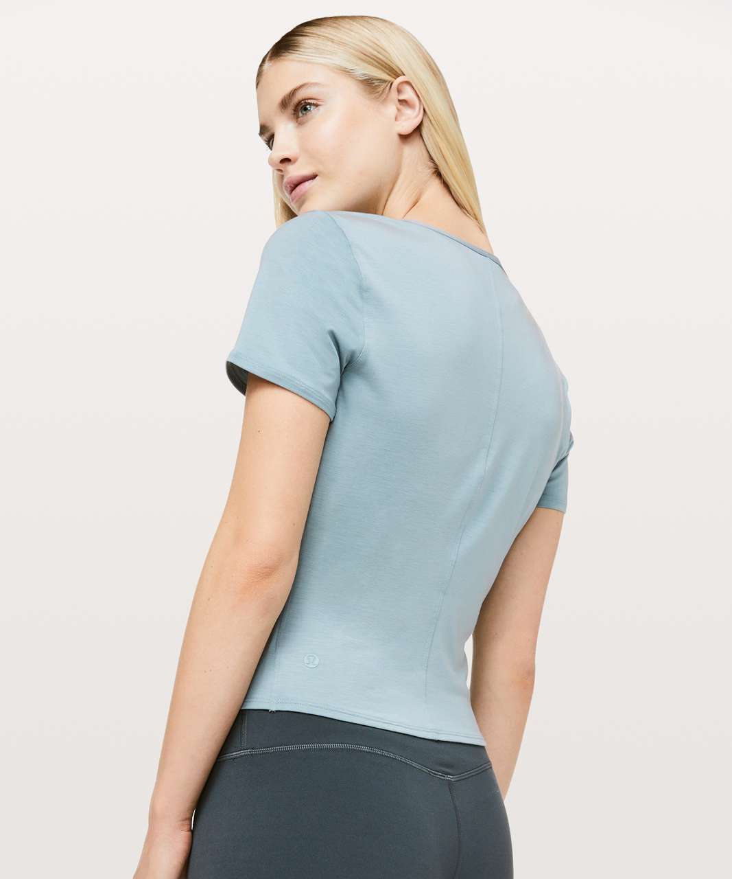 Lululemon Round Trip Short Sleeve - Blue Cast