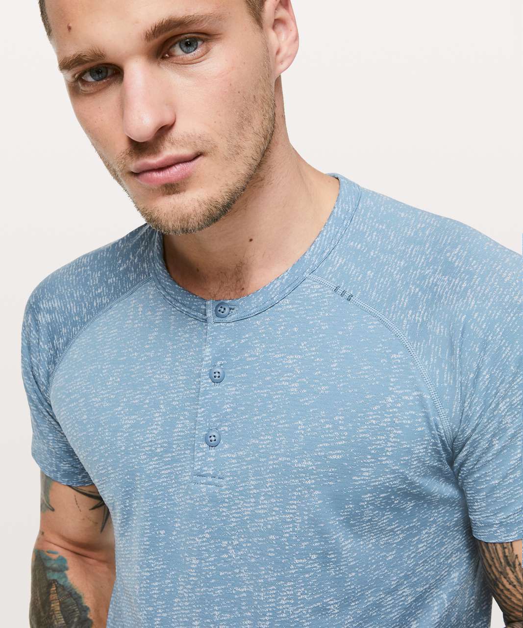 metal vent tech short sleeve henley