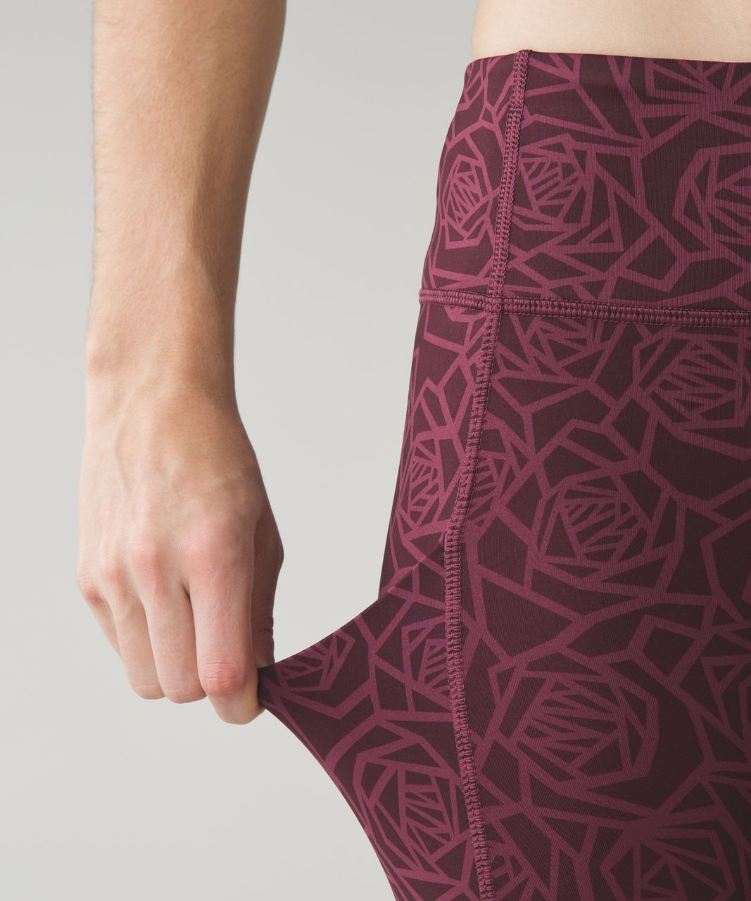 Lululemon Speed Tight IV - Posey Red Grape Bordeaux Drama / Bordeaux Drama