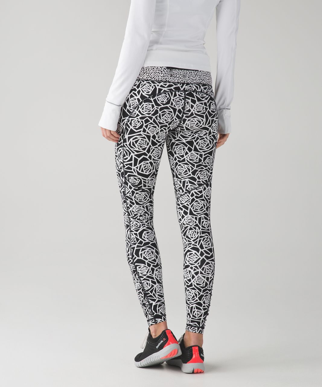 Lululemon Speed Tight IV - Posey White Black / White / Miss Mosaic ...