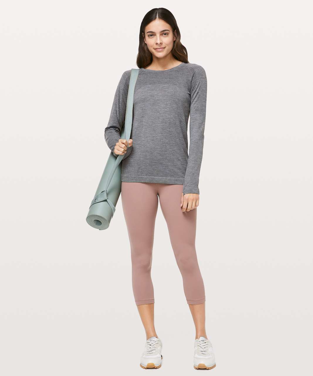 Lululemon Aerial Silk Long Sleeve - Black / White