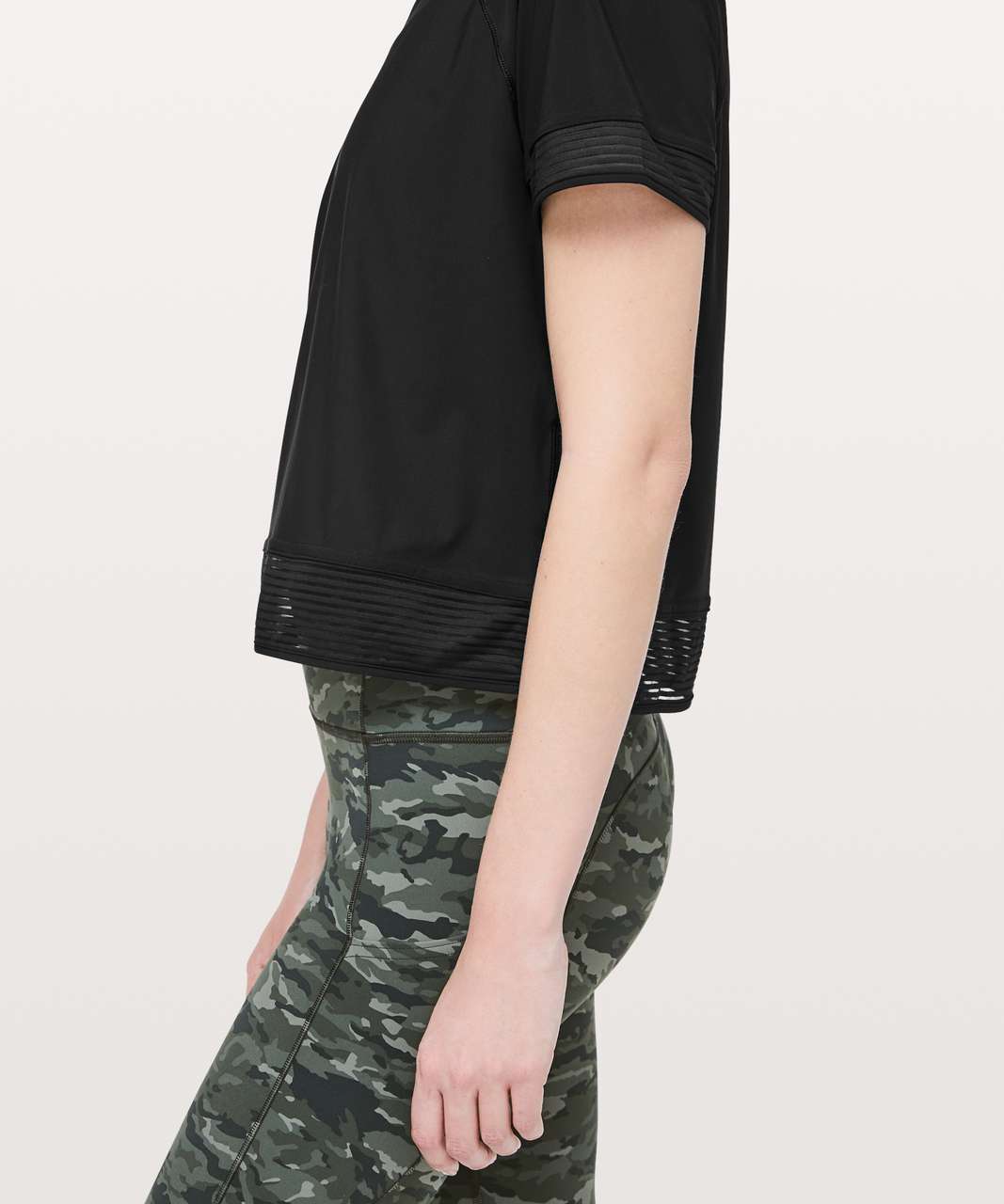 Lululemon Stripe In Stride Short Sleeve - Black - lulu fanatics