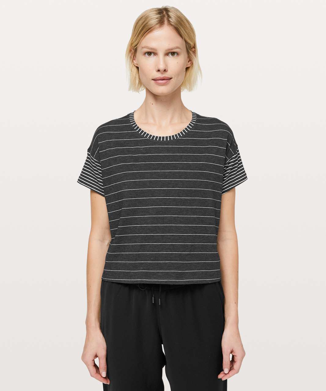 Lululemon Cates Tee - Short Serve Stripe Heathered Black White / Modern Stripe Heathered Black White