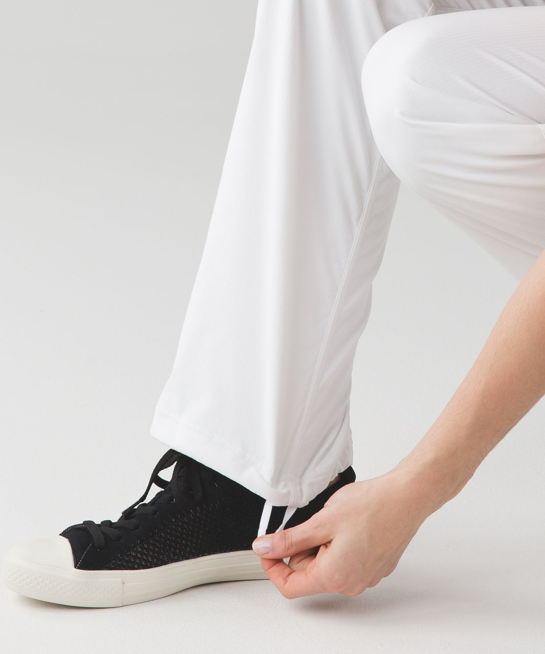 Lululemon Studio Pant III (Regular) - White