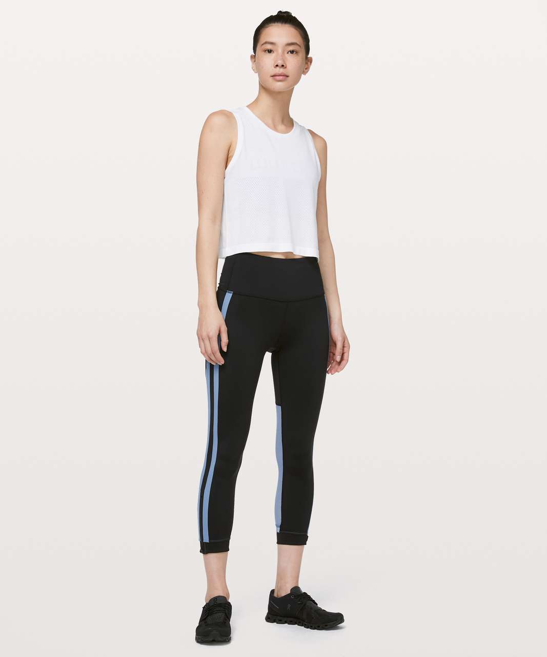 Lululemon Zip The Line Crop *23 - Black / Utility Blue - lulu fanatics