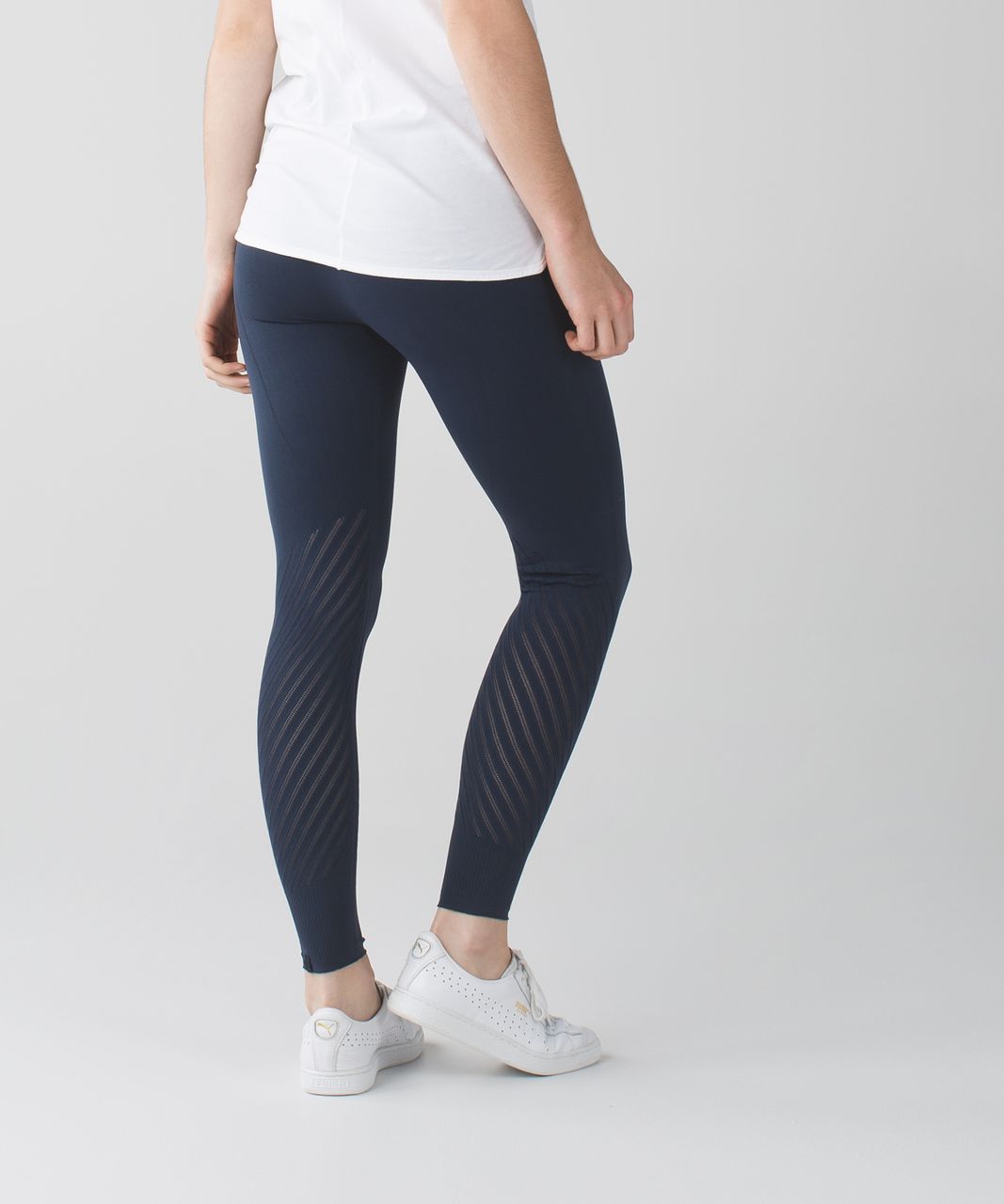 Lululemon Enlighten Tight - Inkwell