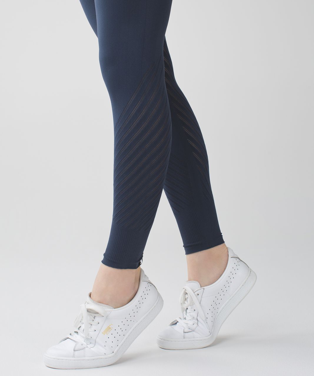 Lululemon Enlighten Tight - Inkwell