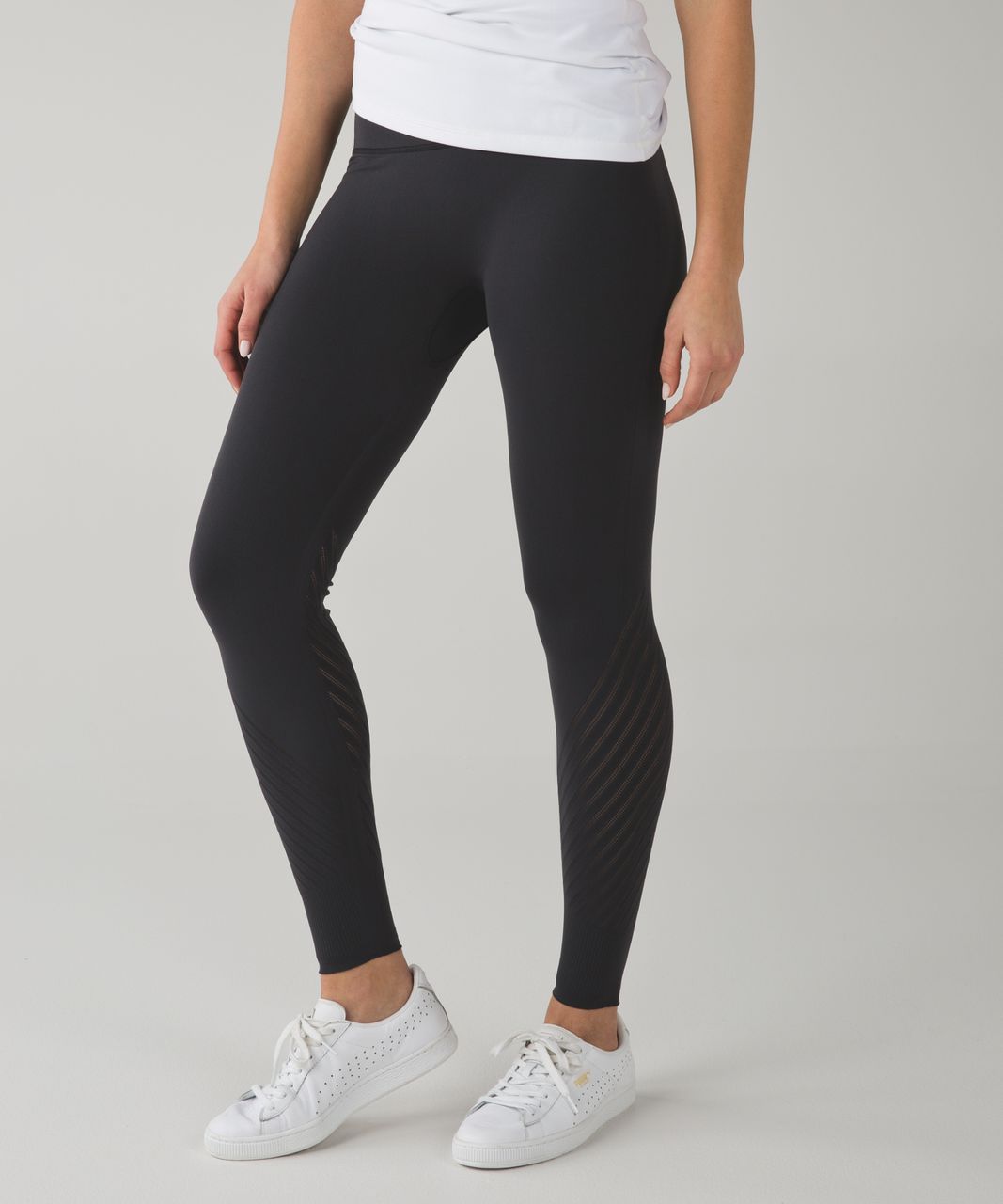 Lululemon Enlighten Tight - Black - lulu fanatics