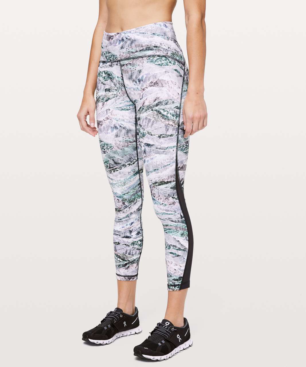 Lululemon Train Times Pant 25" - Springscape Multi / Obsidian