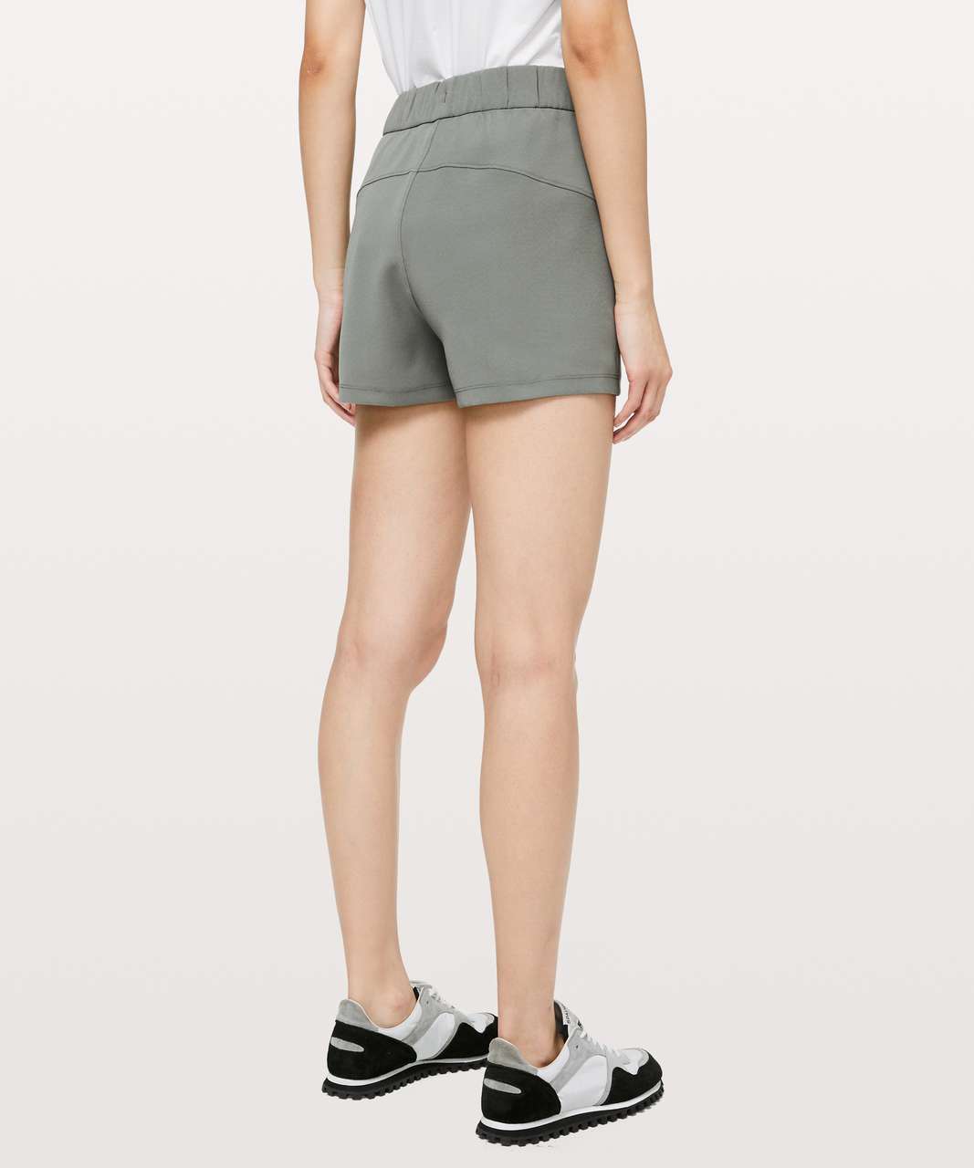 Lululemon On The Fly Short *Woven *2.5" - Grey Sage