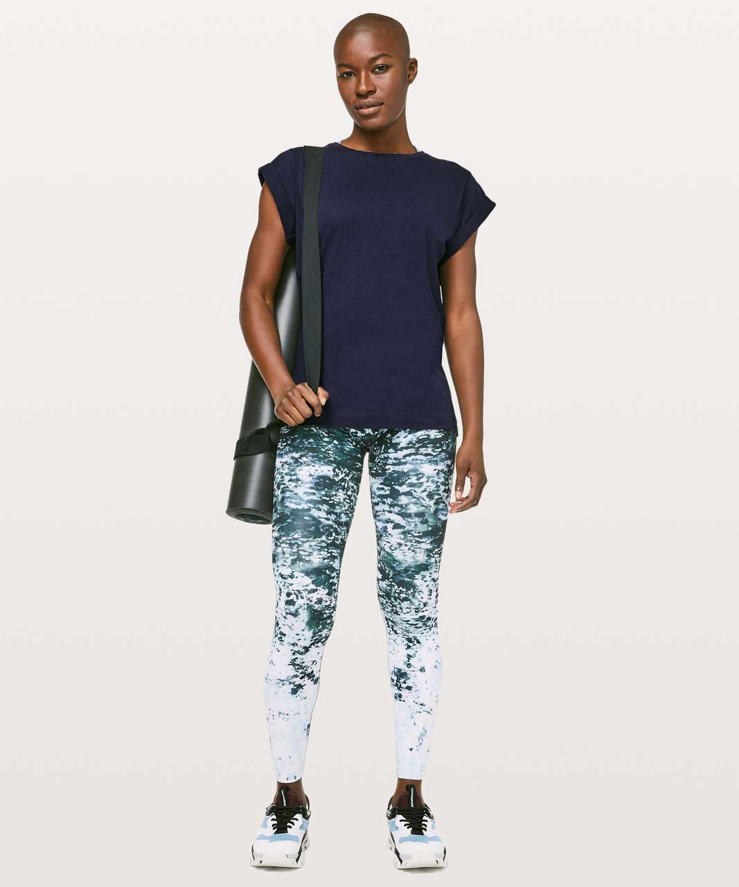 Lululemon Roll Around Tee *Light - Midnight Navy