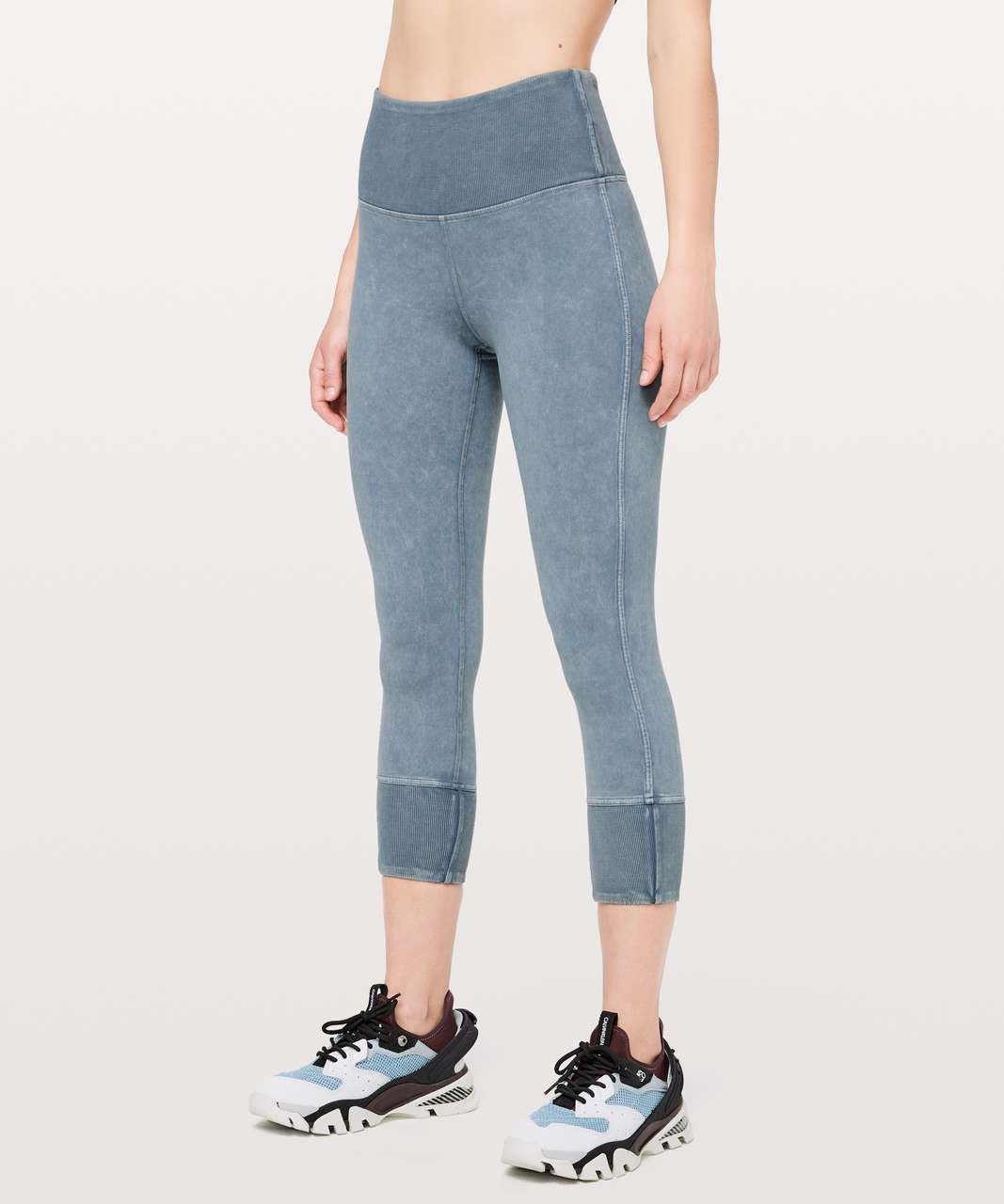 Lululemon Wunder Under HR Crop 23” Size 10 for Sale in Arcadia, CA - OfferUp