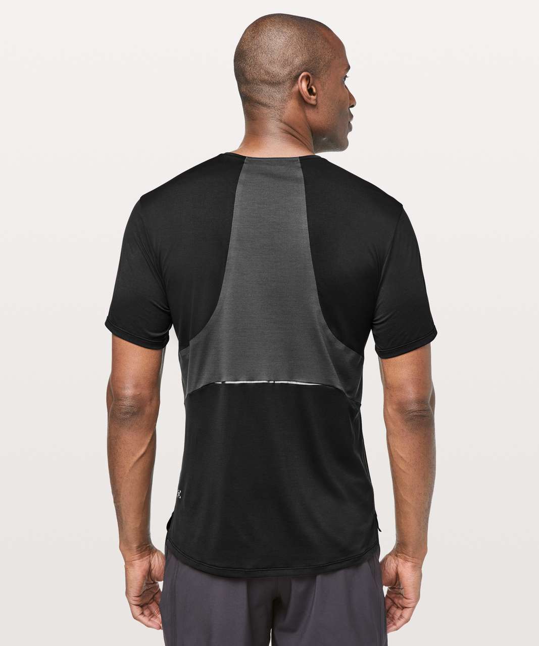 Lululemon Fast & Free Short Sleeve - Black / Obsidian