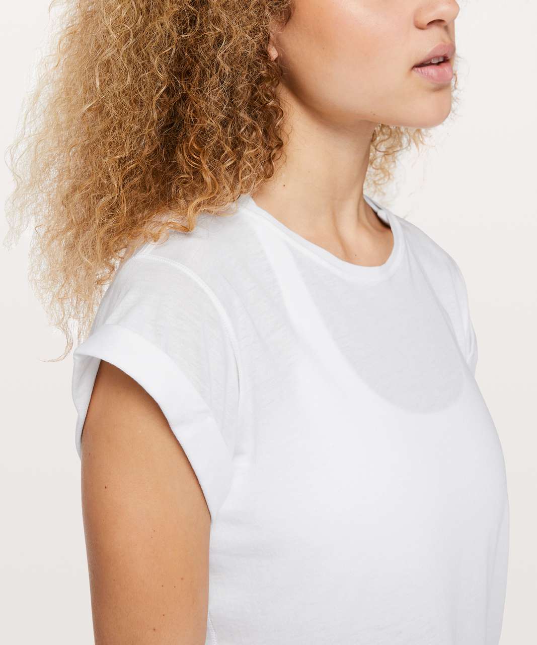 Lululemon Roll Around Tee *Light - White